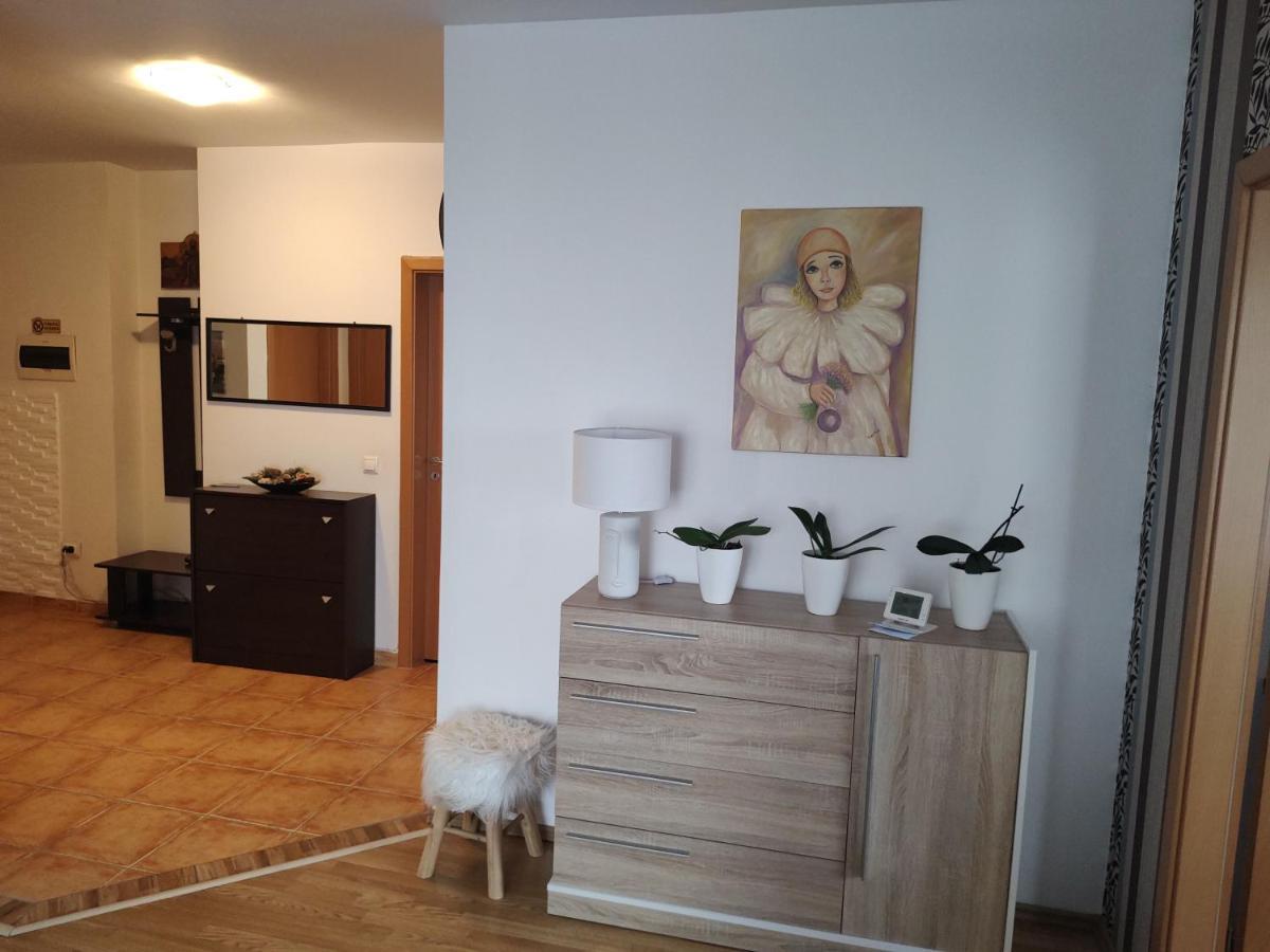 Avantgarden1 .Apartament Lux Braşov Exterior foto