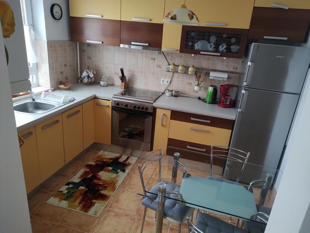 Avantgarden1 .Apartament Lux Braşov Exterior foto